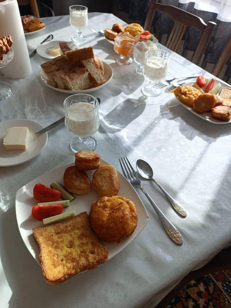 Meerim Guest House Bokonbayevo المظهر الخارجي الصورة